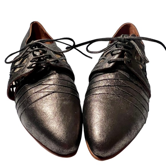 New Luiza Perea Menswear Style Lace-Up Flat with Mesh Detailing. Size EU 38. - Picture 4 of 8